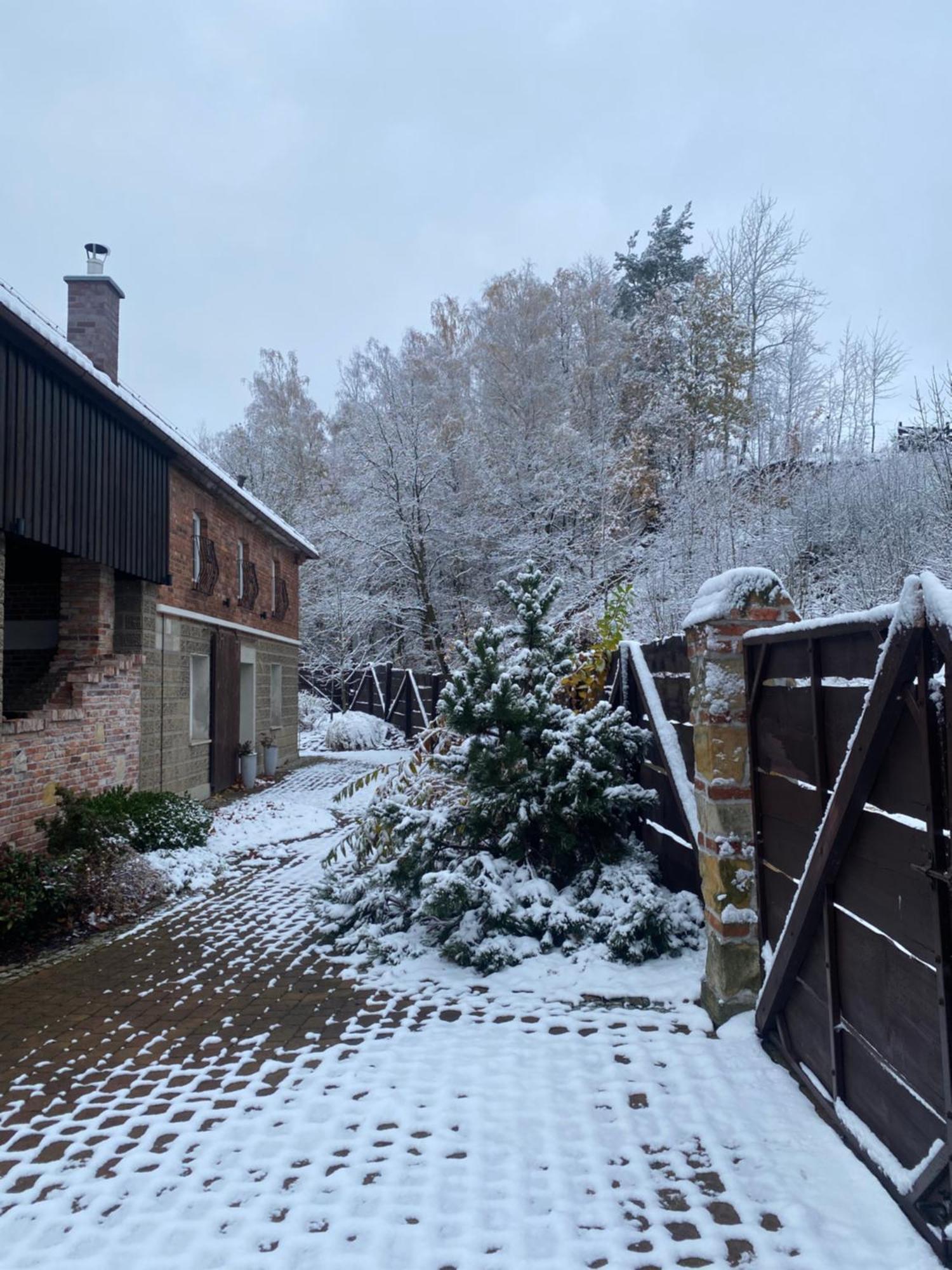 Villa Na Uboczu à Gryfów Śląski Extérieur photo